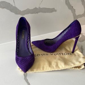Louis Vuitton Eyeline Perforated Suede Pumps